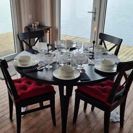 Boat House بيت للعطل